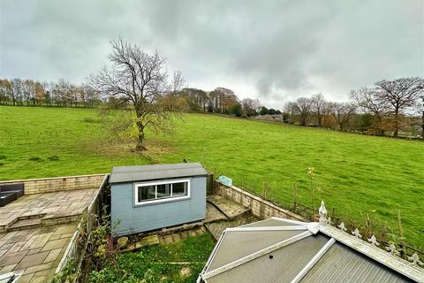 4 bedroom semi-detached house for sale, Homestead Way, Chapel-en-le-frith, High Peak