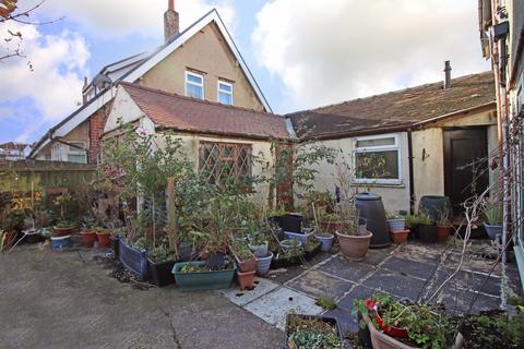 39 Beach Road, Thornton-cleveleys, FY5 1EG