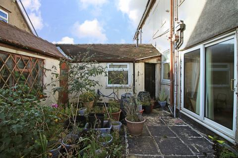 39 Beach Road, Thornton-cleveleys, FY5 1EG