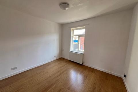 1 bedroom flat to rent, Bath Street, Rugby, CV21