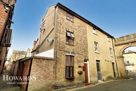 2 bedroom terraced house for sale, Wellington Road, Great Yarmouth