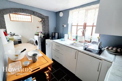 2 bedroom terraced house for sale, Wellington Road, Great Yarmouth