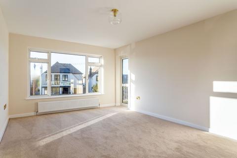 2 bedroom apartment to rent, Seafield Avenue, Goring-by-Sea, Worthing