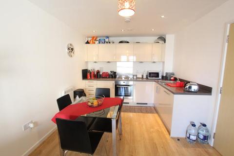 1 bedroom apartment to rent, Guildford Road, Woking GU22