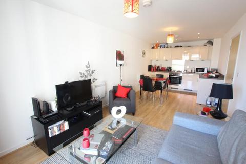 1 bedroom apartment to rent, Guildford Road, Woking GU22