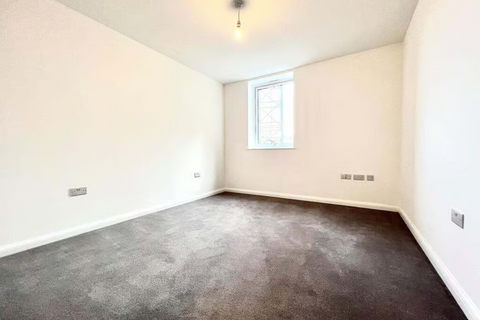 2 bedroom flat to rent, Brewers Square, Dartford DA1