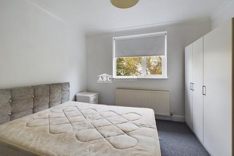 2 bedroom maisonette for sale, Ajax Court, Colindale, London, NW9