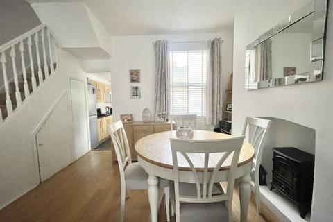 33 Buller Road, Exeter, EX4 1BZ