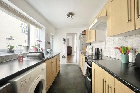 33 Buller Road, Exeter, EX4 1BZ
