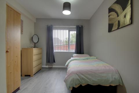 1 bedroom in a house share to rent, Highbridge Road, Dudley