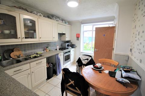 4 bedroom terraced house to rent, Wilberforce Road, Norwich NR5