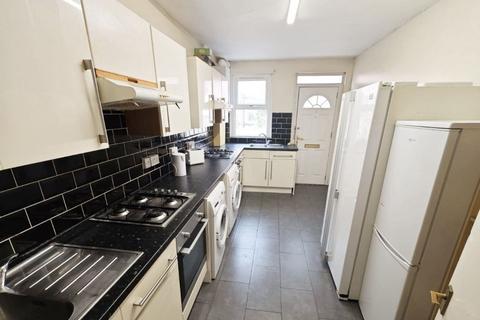 undefined, Leeds LS6