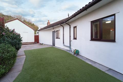 2 bedroom detached bungalow for sale, Bridgwater Road, Bleadon, Weston-Super-Mare, BS24