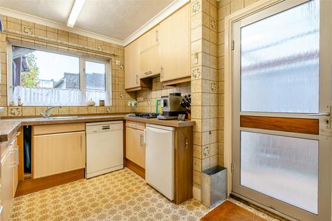 3 bedroom semi-detached house for sale, Mote Avenue, Maidstone