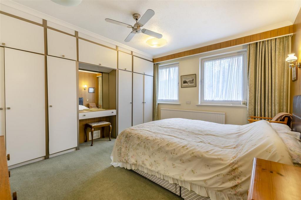 8627128-interior11.jpg