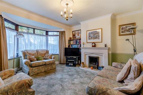 3 bedroom semi-detached house for sale, Mote Avenue, Maidstone