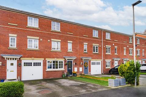 4 bedroom townhouse for sale, Parkedge Close, Leigh WN7