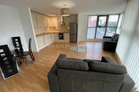 3 bedroom apartment to rent, Chapel Street, Salford M3