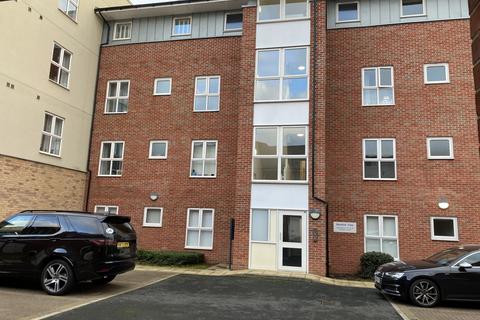 61 Andrews Close, Warwick, CV34 5GF