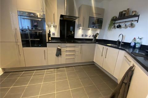 61 Andrews Close, Warwick, CV34 5GF