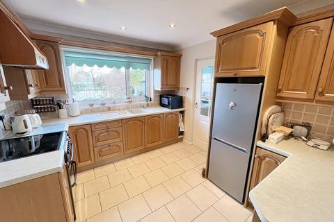 2 bedroom detached bungalow for sale, Wareham