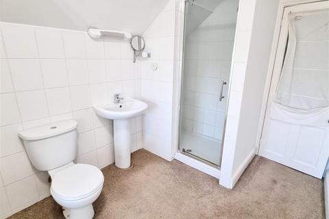 78 Four Oaks Common Road, Sutton Coldfield, B74 4NN