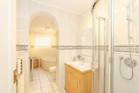 84 Davids Drive, Wingerworth, Chesterfield, S42 6TS