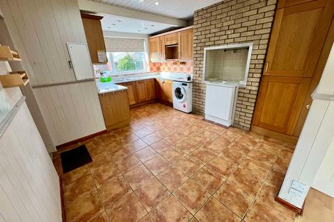 2 bedroom bungalow for sale, Acacia Close, Thornton FY5