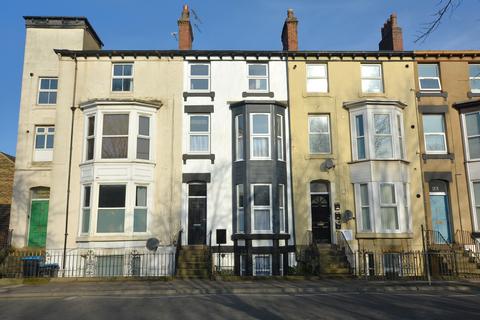 Studio to rent, Bower Road, Harrogate, HG1 1BE