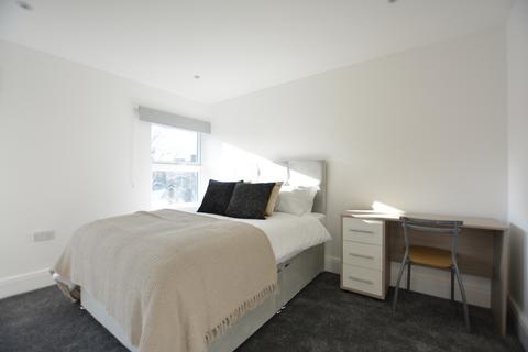 Studio to rent, Bower Road, Harrogate, HG1 1BE