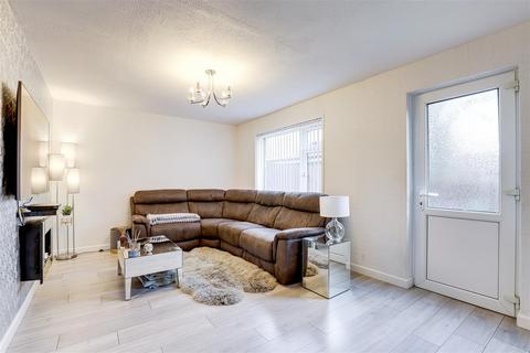 3 bedroom terraced house for sale, Merton Close, Arnold NG5