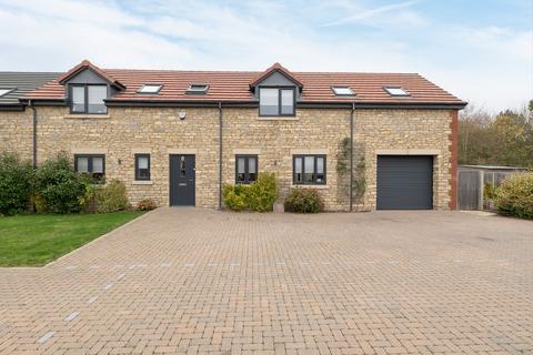 4 bedroom link detached house for sale, Old Stoneyard Close, Lavendon, Buckinghamshire, MK46