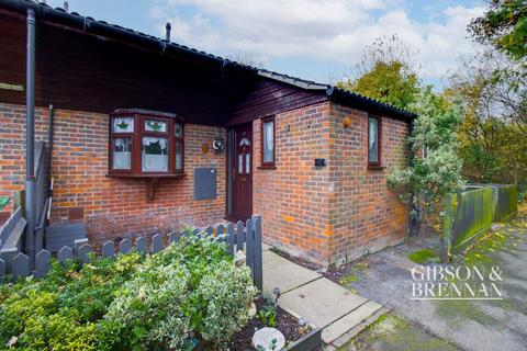 2 bedroom terraced house for sale, Stokefelde, Basildon, SS13