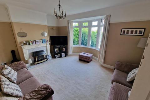 3 bedroom terraced house to rent, Baron Road, Penarth