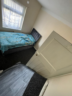 1 bedroom in a house share to rent, Trent Road, Luton LU3