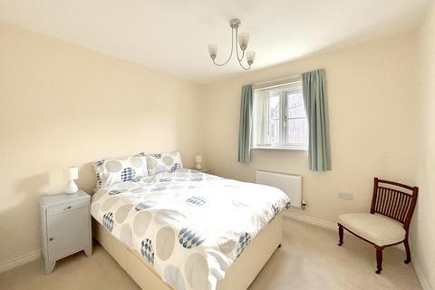 26 Pasmore Road, Helston, TR13 8ED
