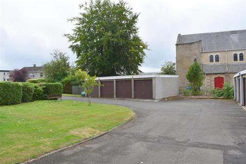 Garage to rent, Braidholm Crescent, Kennedy Court, Glasgow