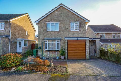 4 bedroom detached house for sale, Chailey Close, Hastings