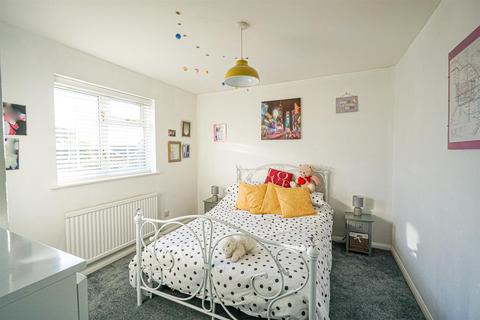 2 Chailey Close, Hastings, TN34 2RG