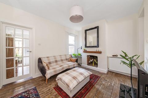 2 bedroom house for sale, Benton's Lane, West Norwood, SE27