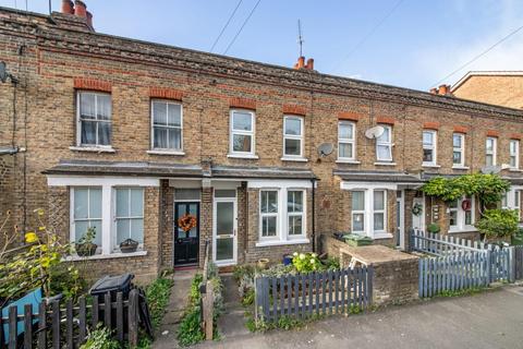 2 bedroom house for sale, Benton's Lane, West Norwood, SE27