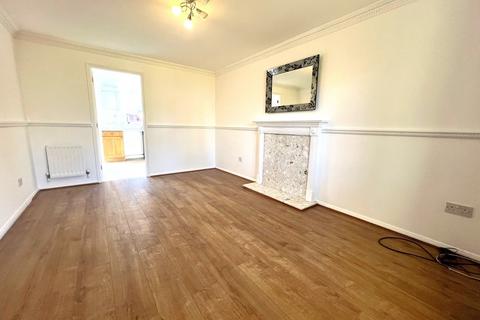 2 bedroom end of terrace house to rent, Marsh Gardens, Southampton SO30