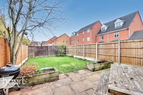 3 bedroom semi-detached house for sale, Normanton Drive, Loughborough