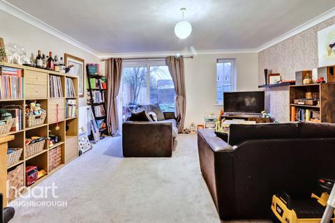 3 bedroom semi-detached house for sale, Normanton Drive, Loughborough