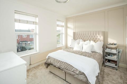 2 bedroom terraced house for sale, Upper Grove Road, Belvedere DA17