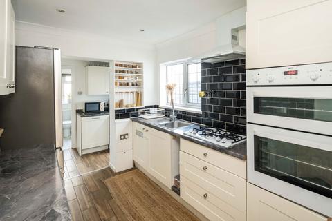 19 Upper Grove Road, Belvedere, DA17 5NU