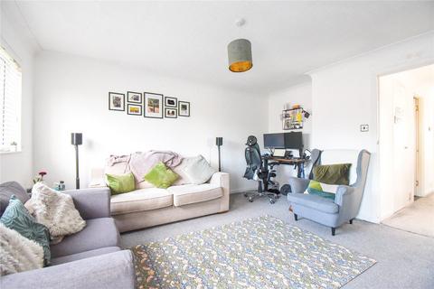 2 bedroom maisonette for sale, Mead Avenue, Slough, Berkshire, SL3