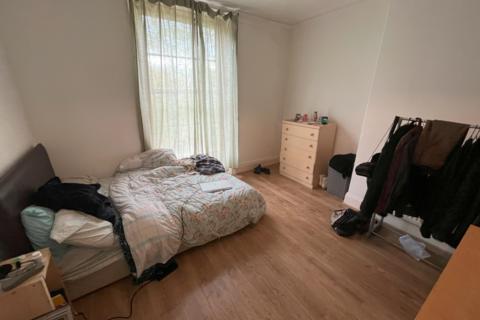 1 bedroom flat to rent, Swinton Grove, Manchester M13