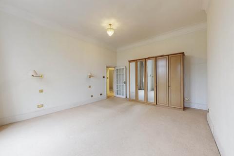 undefined, North Gate, Prince Albert Road, St John's Wood, London, NW8