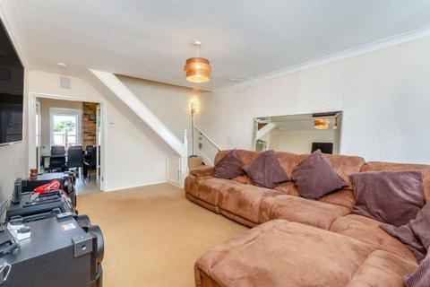 2 bedroom terraced house for sale, Wellington Road South, Hounslow, TW4